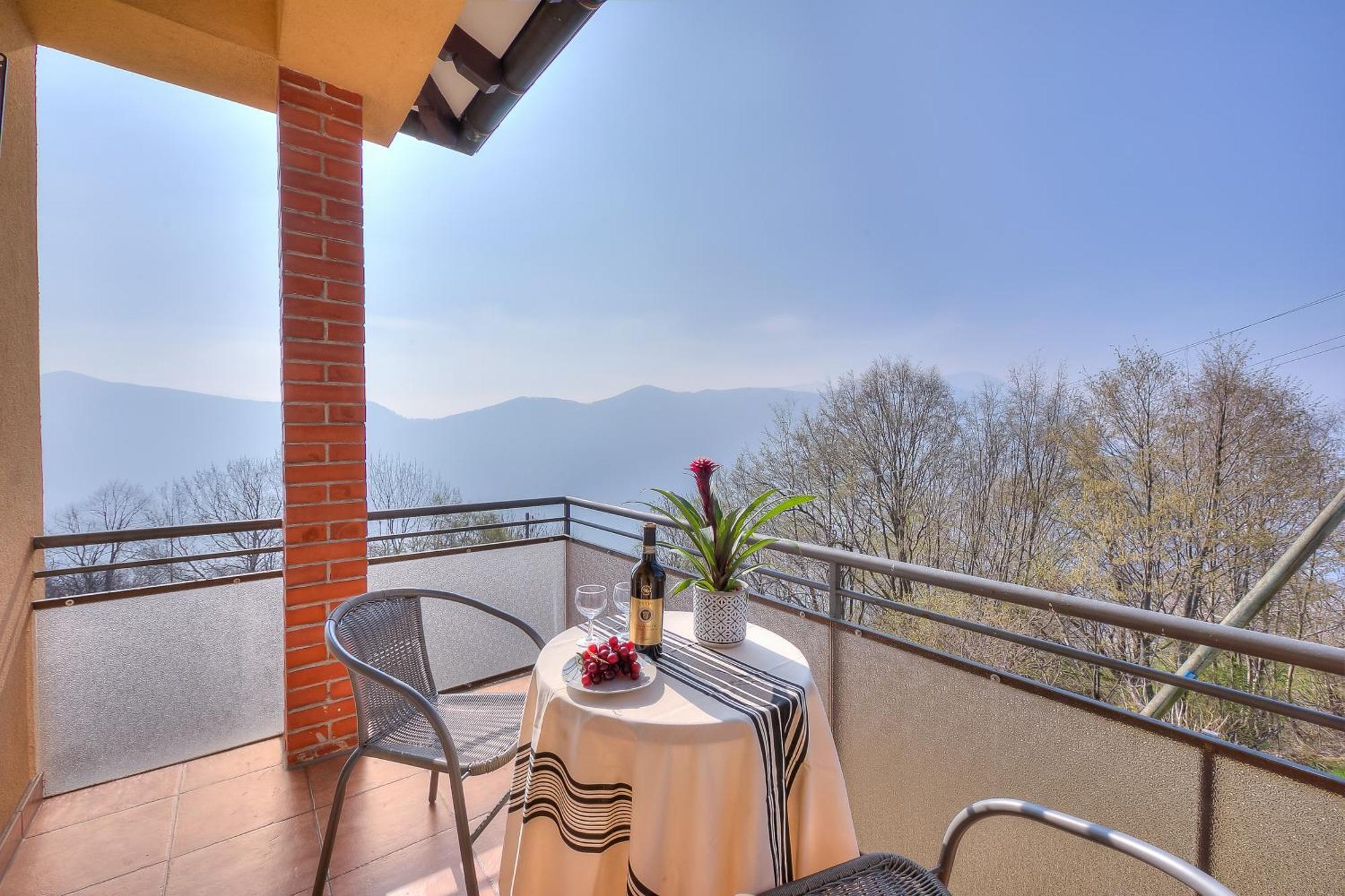 Ca' Gina Panoramica - Monte Bre - Happy Rentals Lugano Exterior foto